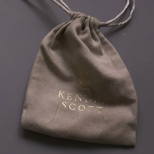 kendra scott pink and rose gold heart necklace in excellent condition - Image 3