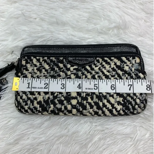 COACH Donegal Double Zip Wallet Pouch - Image 9