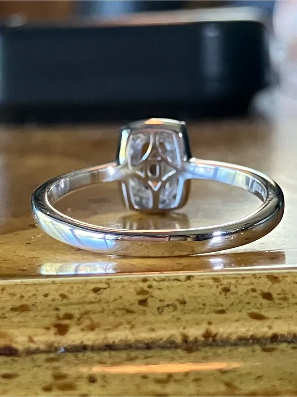 Color Changing Garnet Moissanite Ring Size 9 Silver - Image 5
