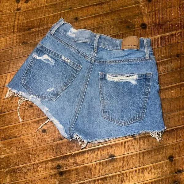 American Eagle 00 distressed highest rise 90’s boyfriend shorts - Image 2