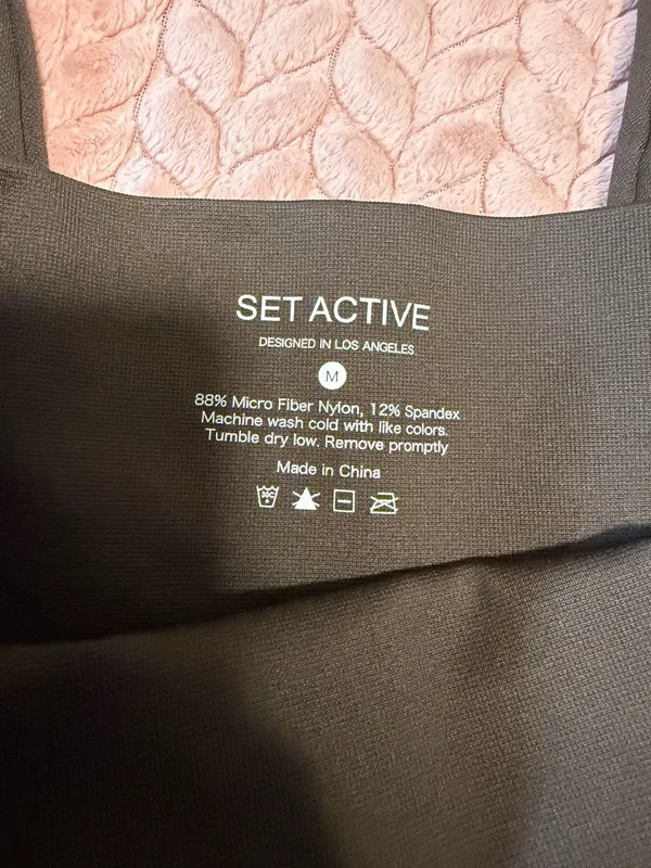 SET ACTIVE Dark Brown Ribbed Scultpflex High-Rise Seamless Leggings - Image 4