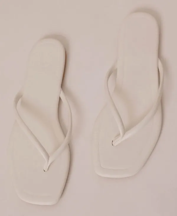 These Three Boutique Tallulah Sandals-White - Image 2