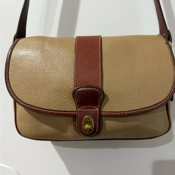 Coach Vintage Sheridan Mayfield Beige‎ Brown Saddle Leather Shoulder Bag 4225 K - Image 2