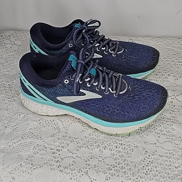 Brooks Ghost II blue lace up athletic running training gym walking shoes sz 7.5 - Image 2