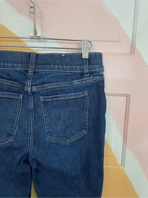 SPANX Pull On Flare Jeans Dark Wash High Rise Stretch Shaping Denim Sz M 🧡🎀 - Image 6