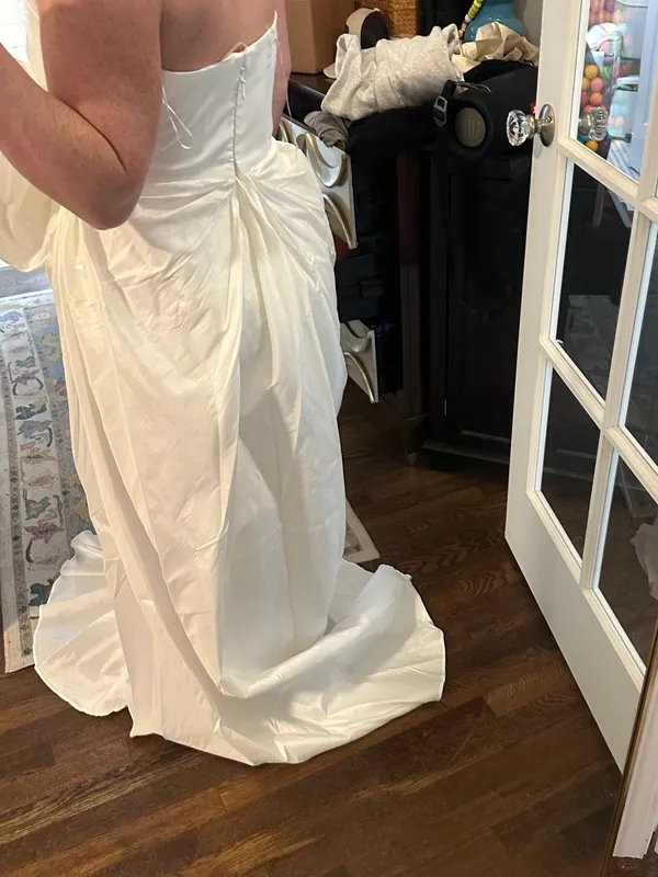 She Is The Moment Dress With Train - Image 7