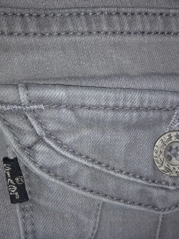 Levis 6 Gray Jeans Rivet Flap Pocket Shorts - Image 5