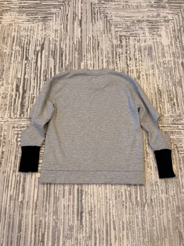 NEW ASOS women's size 6 gray/black cut-out sweater MSRP $49.99 - Image 3