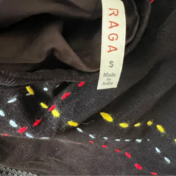 Raga NWOT brown patchwork side zipper skirt. Size small - Image 2