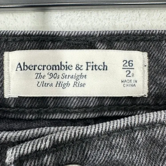 Abercrombie & Fitch Size 26 90s Straight Ultra High Rise Distressed Black Jeans - Image 3