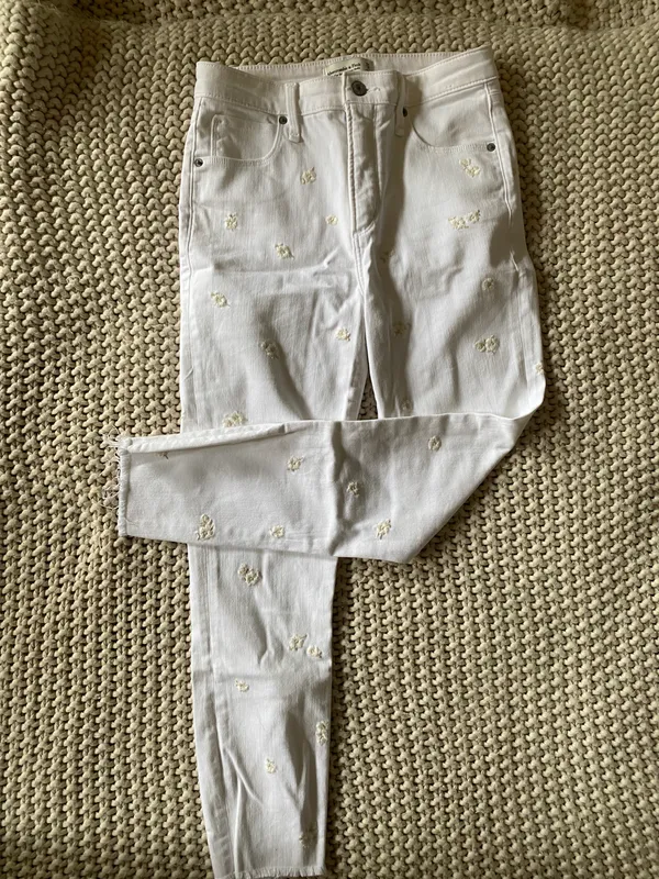 Abercrombie White Jeans - Image 2
