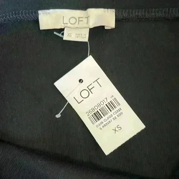 🆕LOFT Black, Ponte Flippy Skirt-Size XS. - Image 7