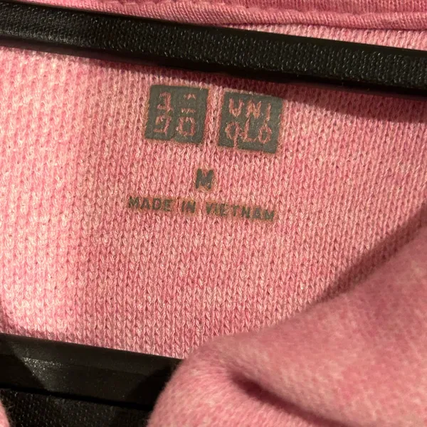 Uniqlo Cozy Pink Women's Zip-Up Hoodie Sz M - Image 2