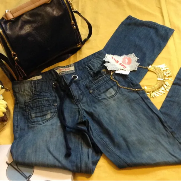 ⬇️ NWT❗️BOOTCUT JEANS👖 Size 0 - Image 2