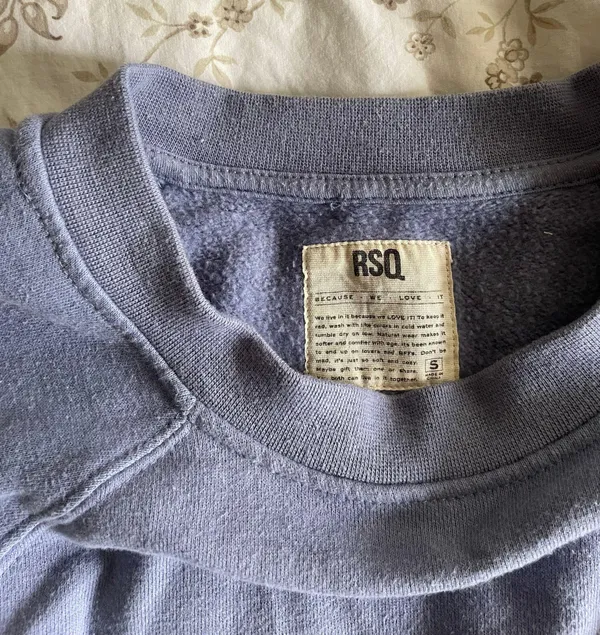 RSQ Light purple cropped crewneck - Image 3