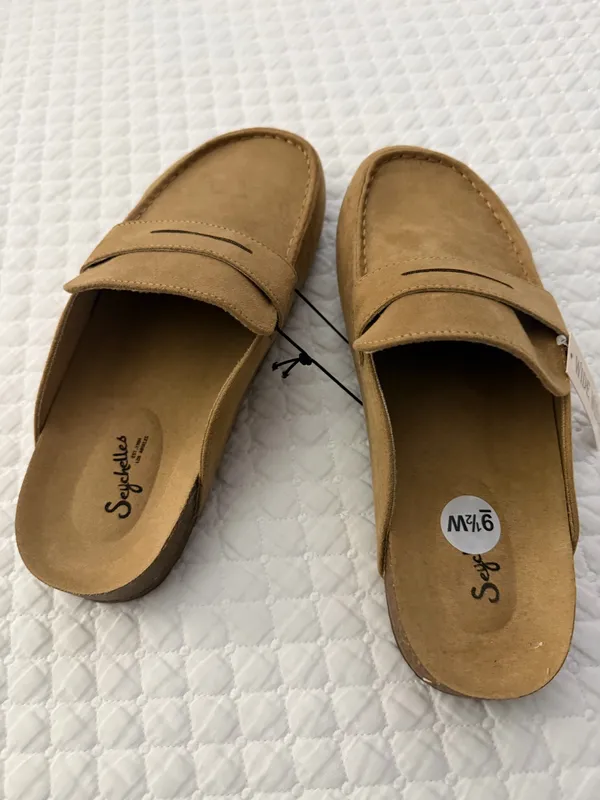 Women shoes Seychelles 9.5 - Image 4