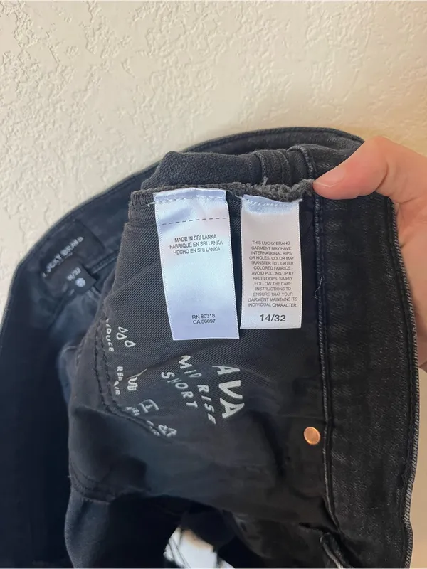 Lucky Brand Ava Mid Rise Shorts - Image 4