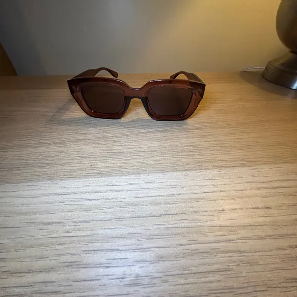 Brown Square Sunglasses - Image 9