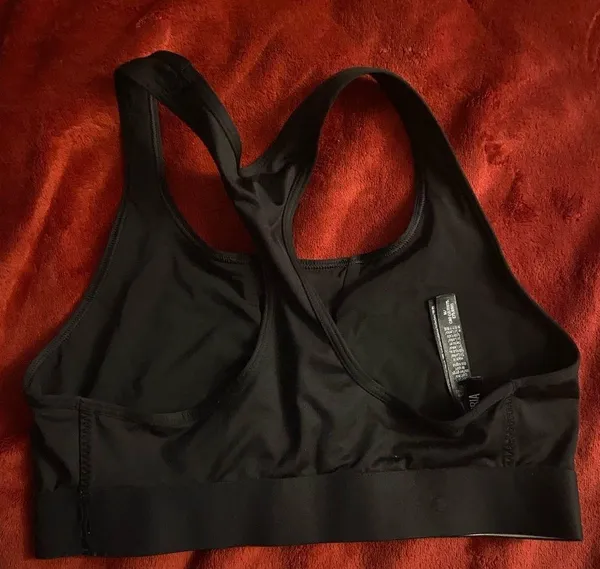 VS sports bra - Image 3