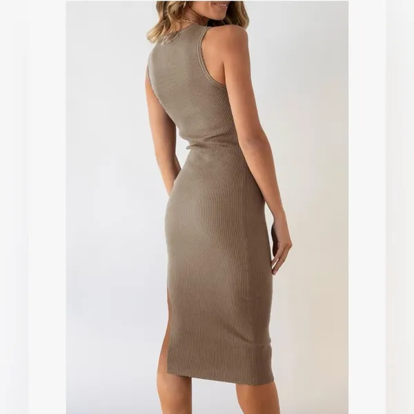 Women's Midi Bodycon Side Slit Sleeveless Cut Out Dress‎ Medium - Image 2