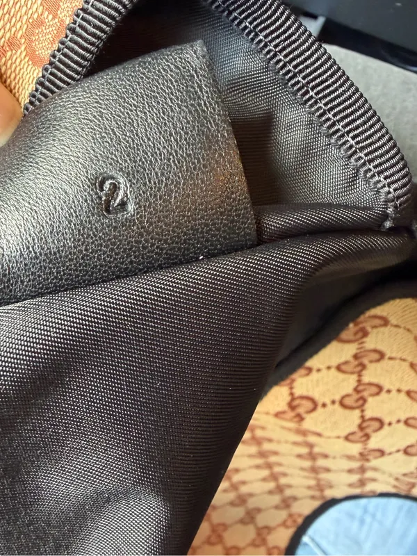 Gucci x MLB GG Monogram Canvas Travel Pouch NWOT OS - Image 8