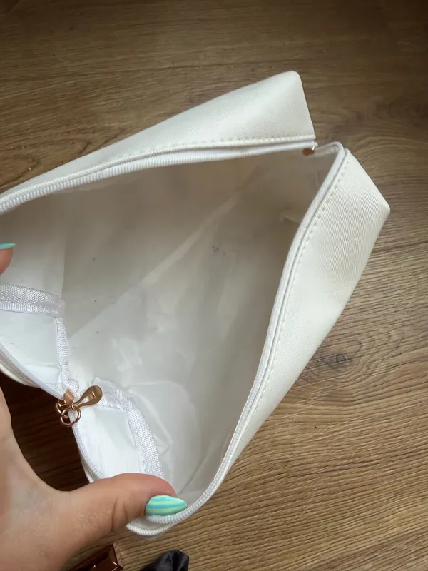 Bride makeup bag! White - Image 2