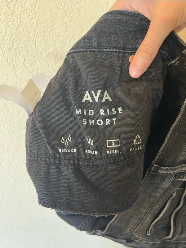 Lucky Brand Ava Mid Rise Shorts - Image 5