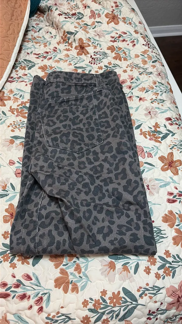 Target cheetah pants - Image 2
