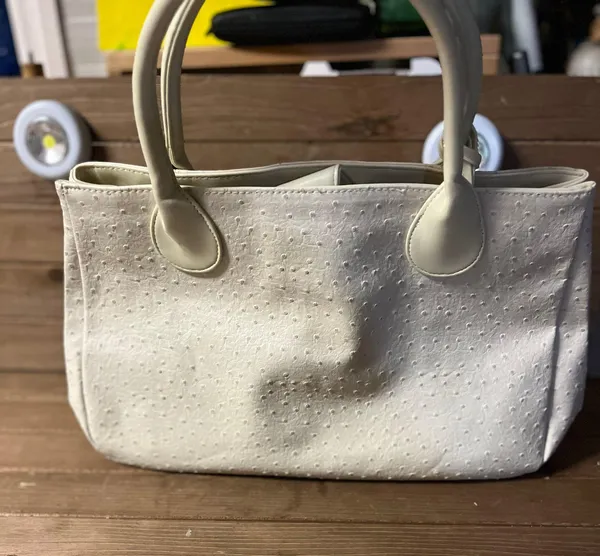 Estee Lauder Ostrich Leather Tote Bag,, Cream Color 17 wide x 10!height w/case - Image 3