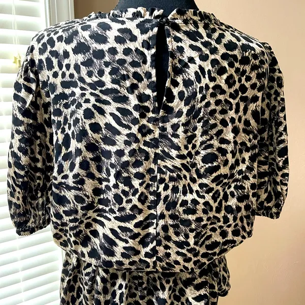 Cato Women’s Top with Peplum in Animal Print - Image 5
