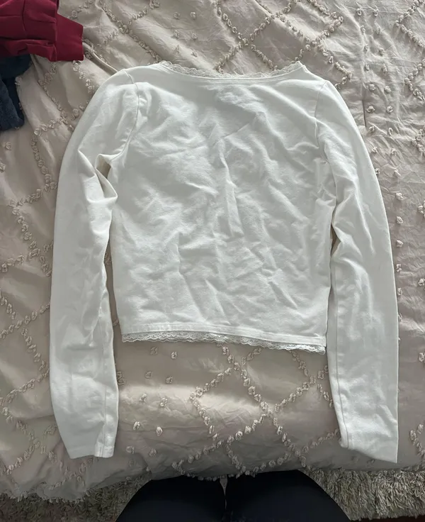 Hollister Long Sleeve - Image 2