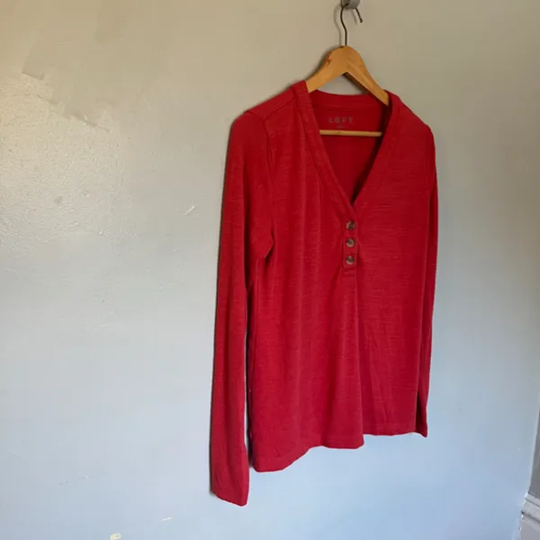LOFT Women's Long-Sleeve Top Size M Red - Image 2