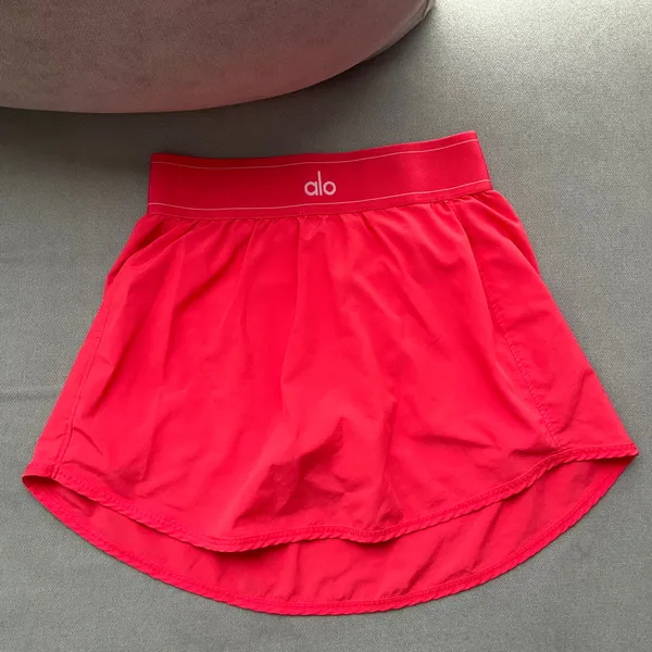 Alo Yoga Match Point Tennis Skirt Candy Red XXS - Image 2
