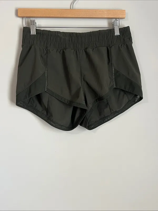 Lululemon Women's Athletic‎ Shorts Track Running Size 6 Forest Green - Image 2