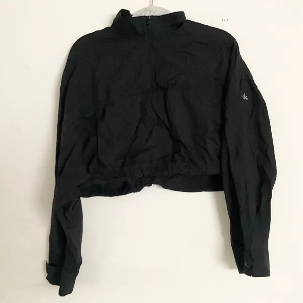 Alo Yoga Cropped 1/4 Zip Aerial Pullover Black S - Image 8