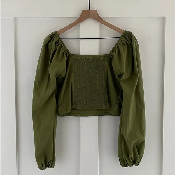 ABERCROMBIE & FITCH Puff Sleeve Pleated Bodice Ruched Crop Top in Green Size M - Image 7