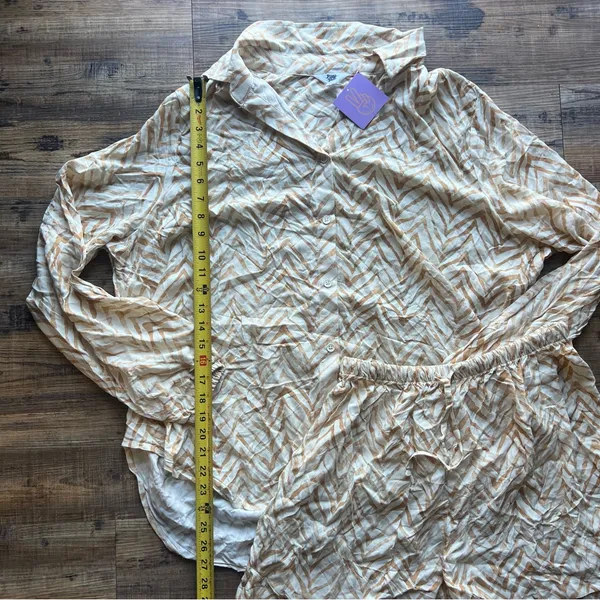 Ascot + Hart Women's Long Sleeve Button-Front & Shorts Pajama Set Size Md NWT - Image 5
