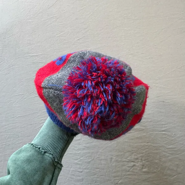 New Era New York Giants Cuffed Knit Pom Pom Beanie - Image 5