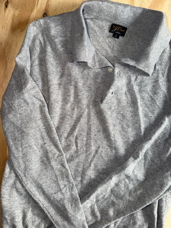 - [ ] J crew 100 percent cashmere size small great condition pre owned used knit fox - Image 3