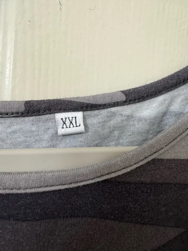 Women's Cold-Shoulder Camo Long Sleeve Top - Gray - Image 3