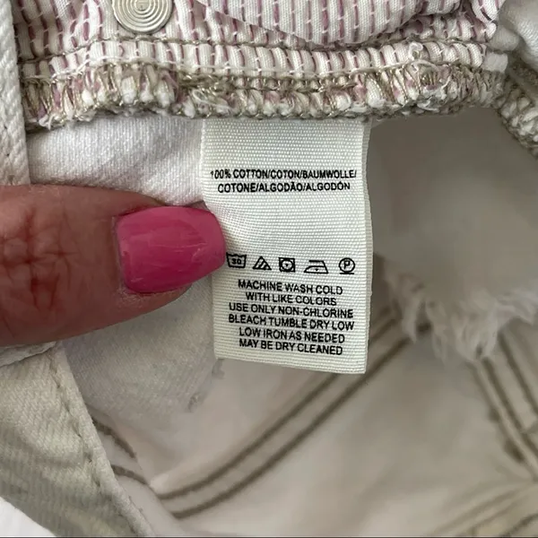 WE THE FREE White Button-Fly Denim Frayed Hem Shorts with Exposed Pockets 28 - Image 6
