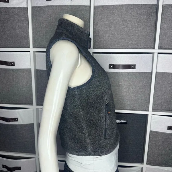 Abercrombie and Fitch Sherpa Vest Size Small - Image 9