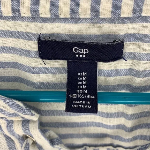 3/$25‎ - Gap sz med striped long sleeve top - Image 2