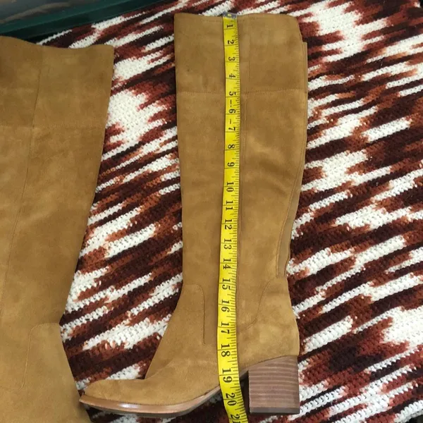 Marc Fisher Banana Tan Leather suede knee-high boots 2” heels #western #campus #harness #boho #buckles - Sz 6M - Image 5