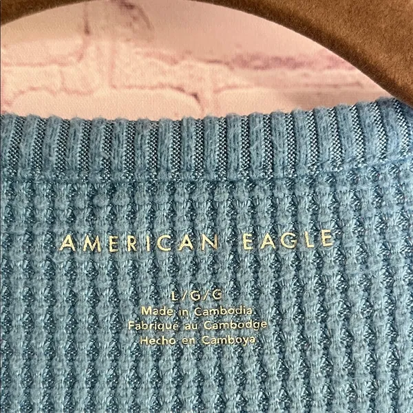 American Eagle Outfitters Blue Textured Lightweight Sweater Woman's Size‎ Large - Image 2