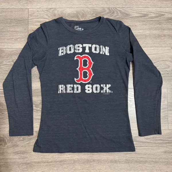 5th & Ocean Boston Red Sox Long Sleeve Graphic Tee XL Slim Fit Charcoal Gray Womens Baseball - Image 2