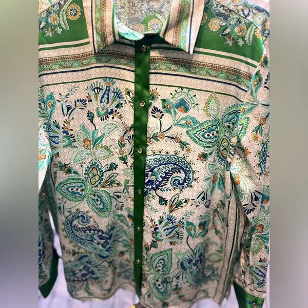 Zara Satin Printed Paisley Floral Button Up Collared Shirt Size Large like new! - Image 4