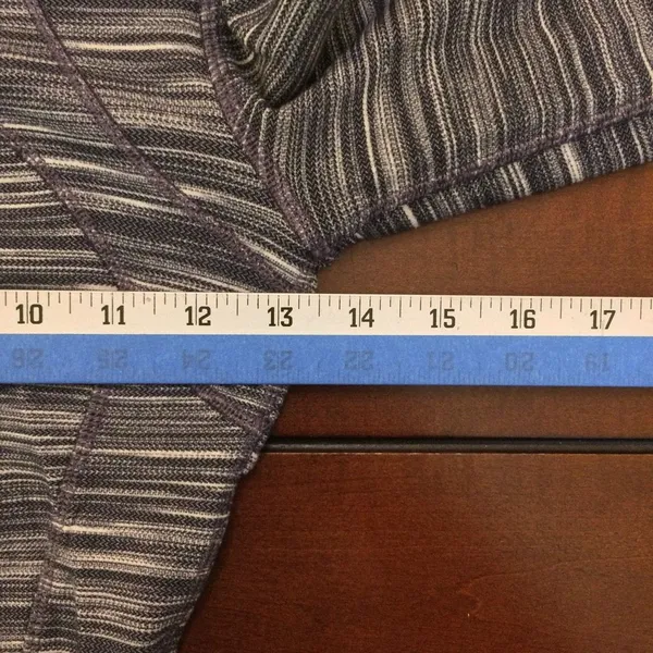 Lululemon define jacket nulu gray size 2 - Image 7