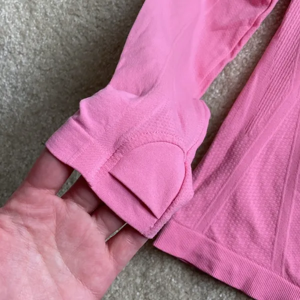 Athleta Long Sleeve Seamless Top Women's Size XS Pink Workout Running Active - Image 3