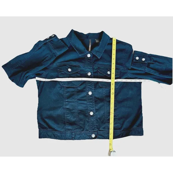 Black Denim Trucker Jacket Womens Large Fitted Button Up Grunge Goth Streetwear - Image 5